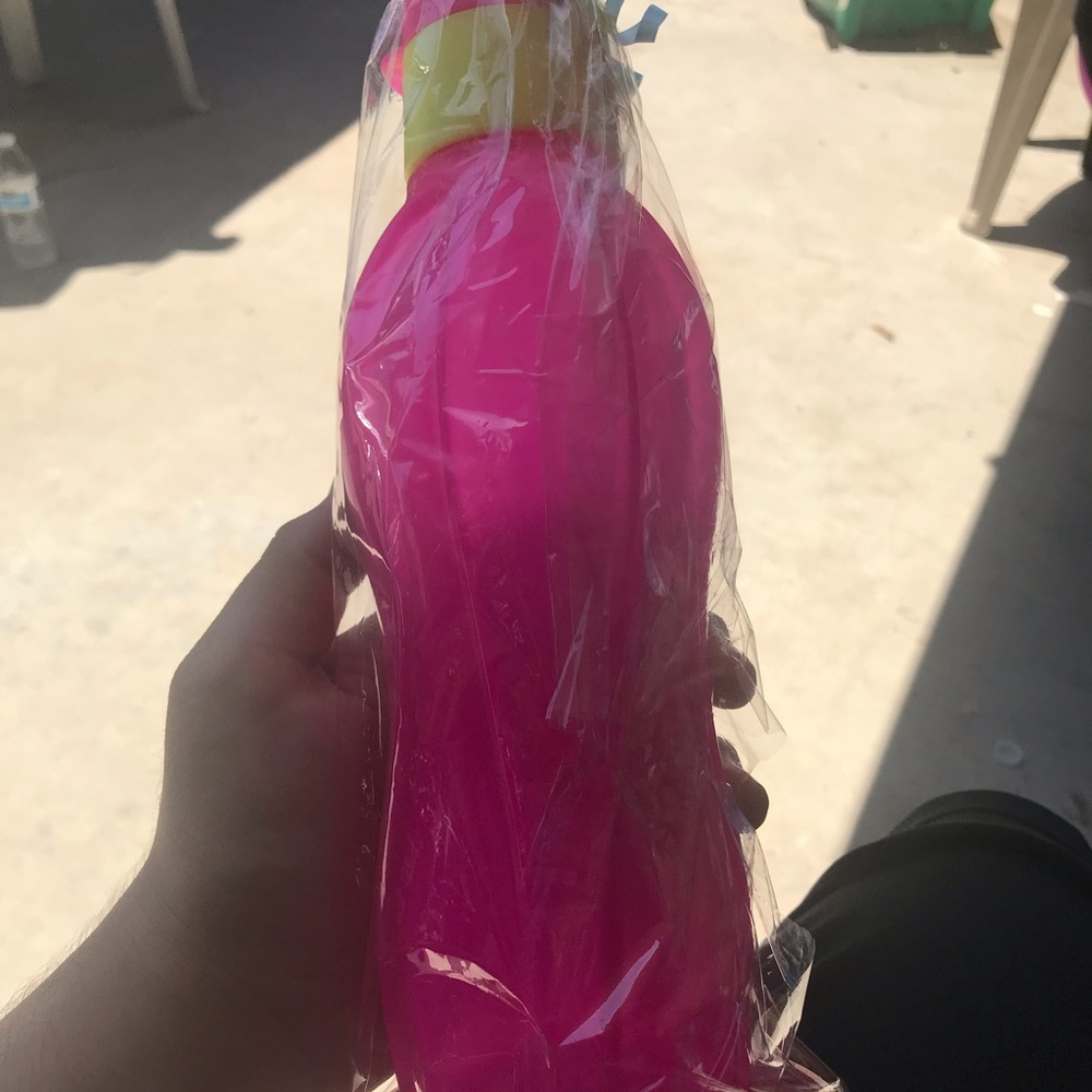 TUPPERWARE GIFT SETS $10.00